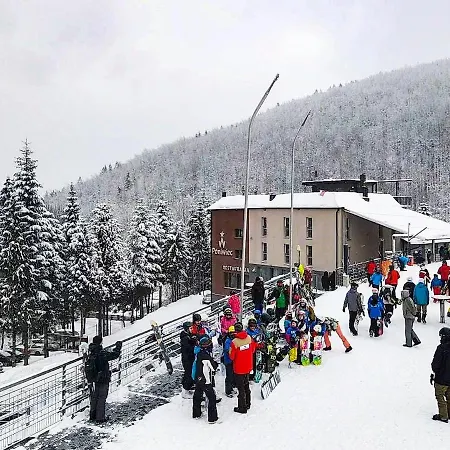 Poniwiec Mala Czantoria 3*