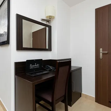 Poniwiec Mala Czantoria 3*