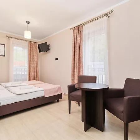 Poniwiec Mala Czantoria B&B 우스트론