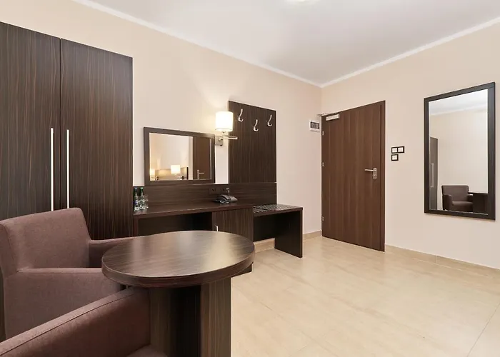 Poniwiec Mala Czantoria 3*